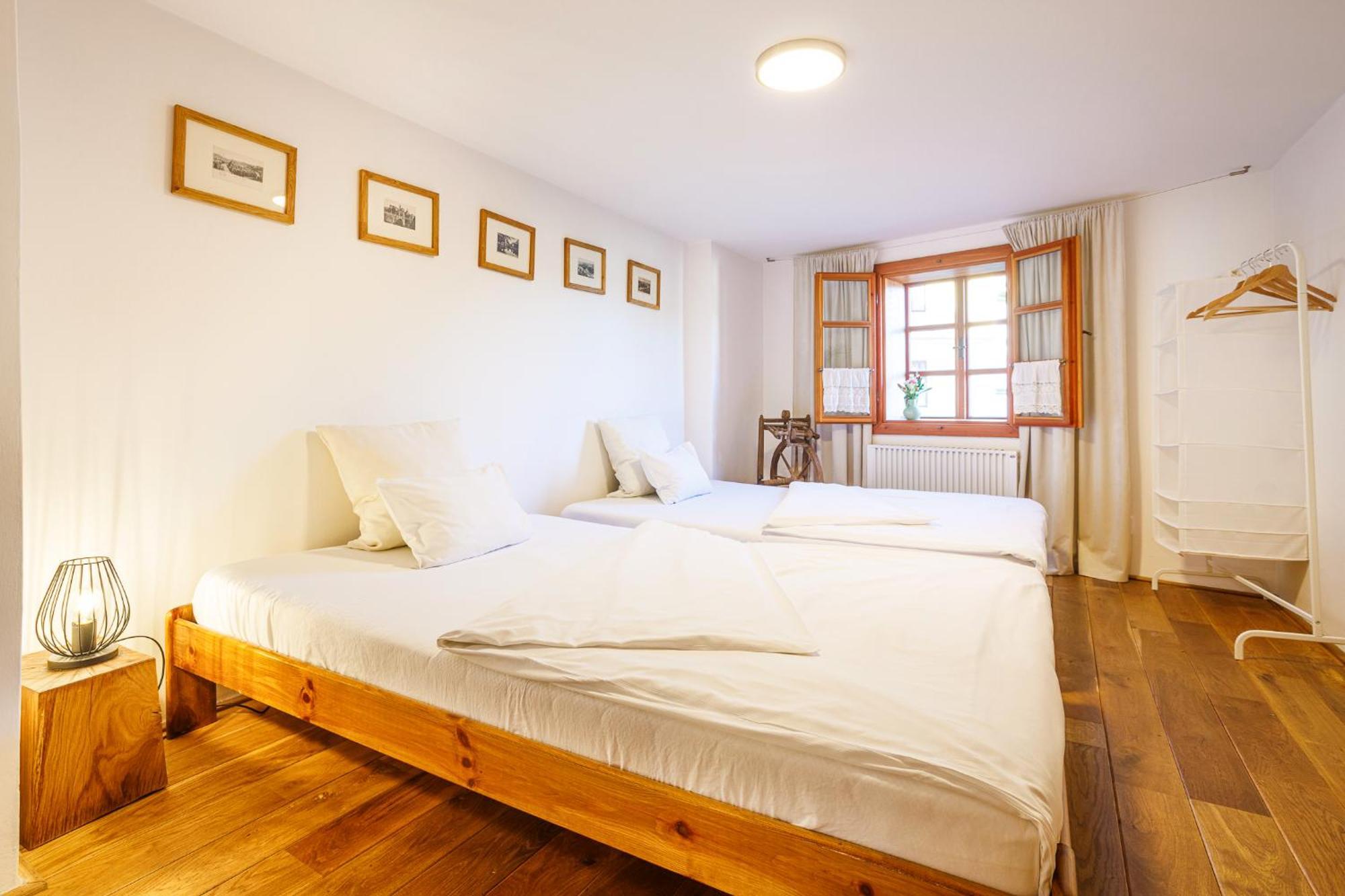 Apartments No.59 Loket Bagian luar foto