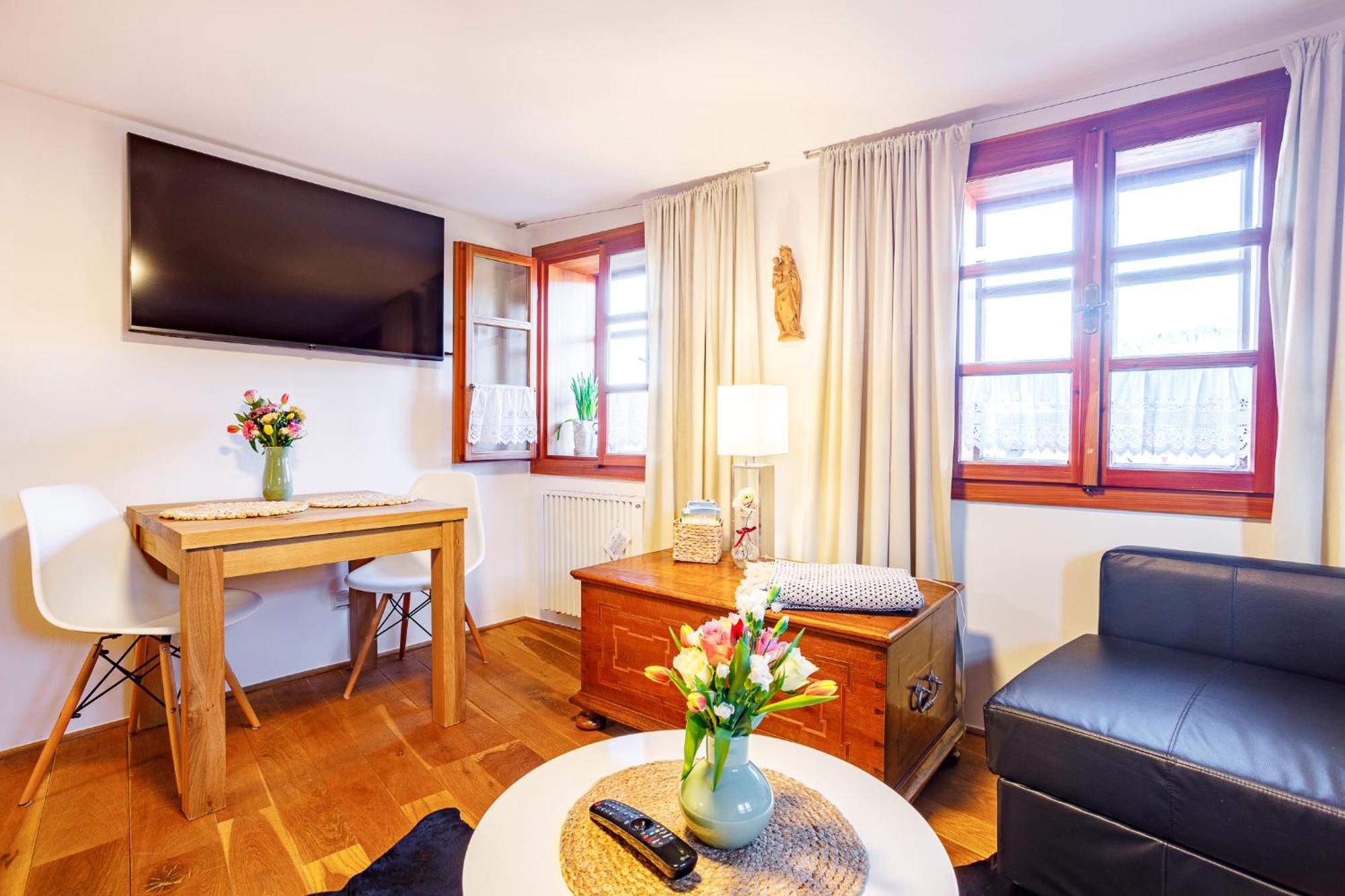 Apartments No.59 Loket Bagian luar foto